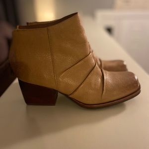 Kork Ease booties
